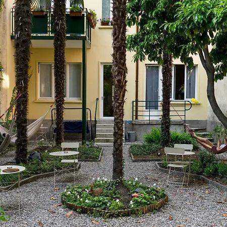 Albergue Ostello Bello Lake Como