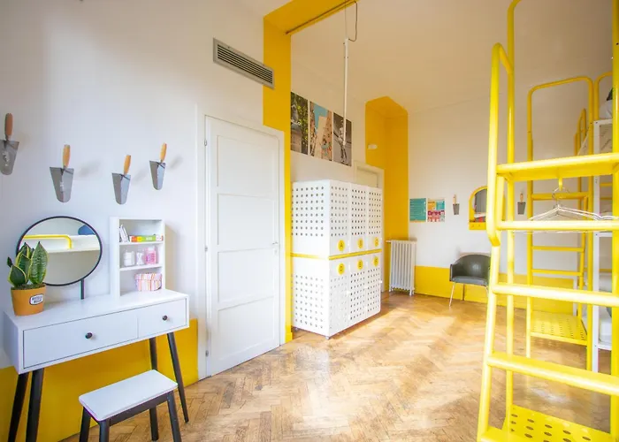 Ostello Bello Lake Como Hostel *