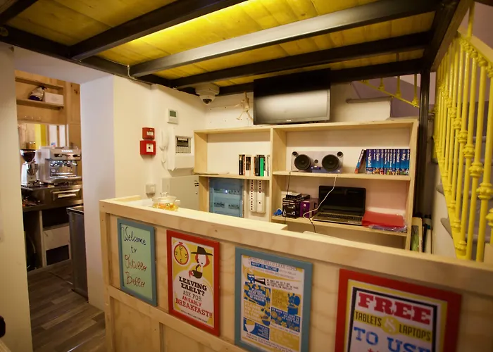 Ostello Bello Lake Como Albergue *