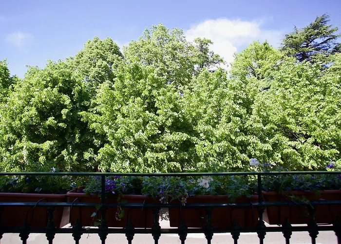 Albergue Ostello Bello Lake Como Como