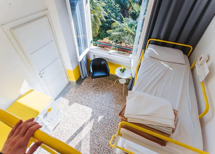 Ostello Bello Lake Como Albergue *